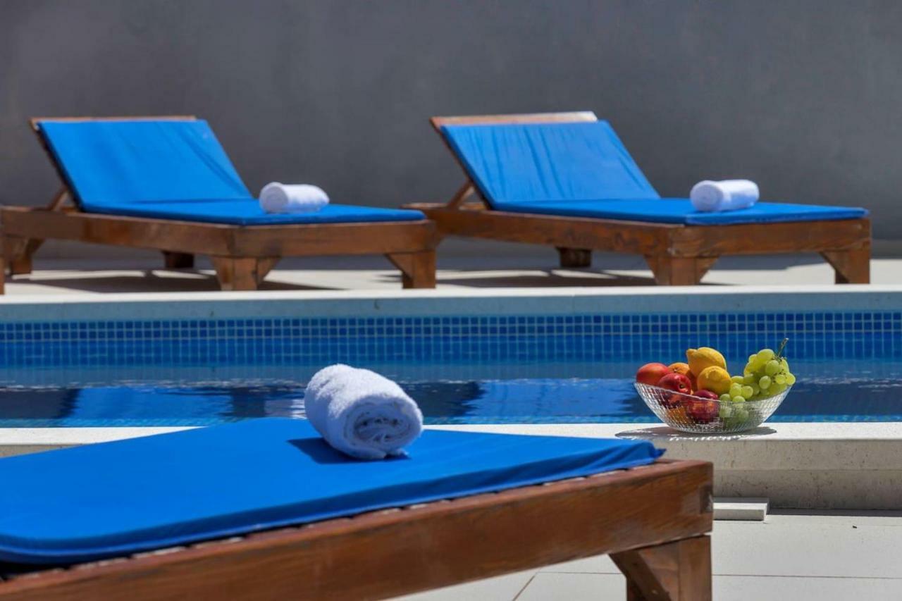 Holiday Home E Bast Ngoại thất bức ảnh